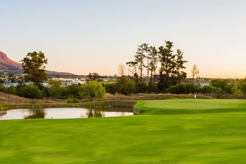 Golf Courses In Stellenbosch (Let's Play A Round) - lanzerac